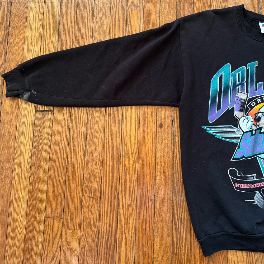 90’s Orlando Solar Bears Vintage Crewneck Sweater - Picture 4 of 12